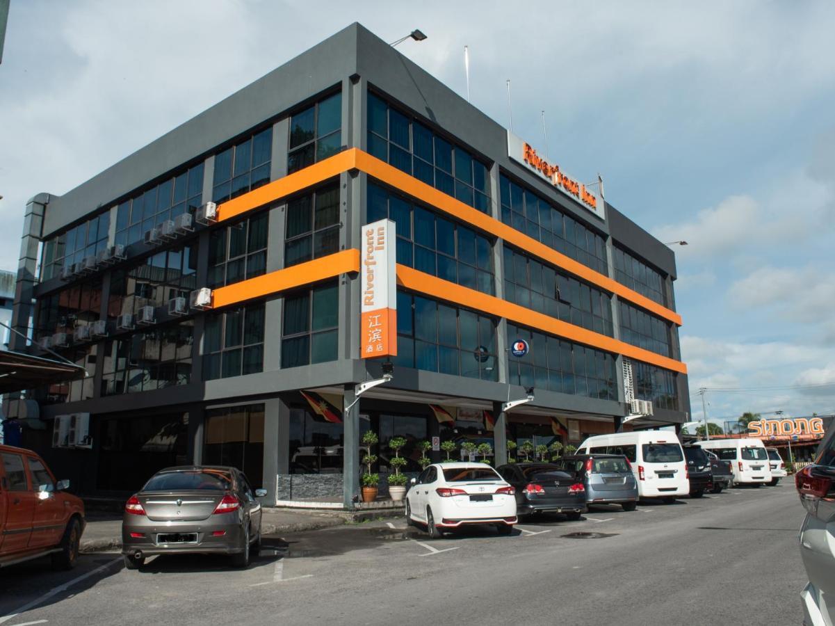 Capital O 90083 Riverfront Inn Bintulu Exterior photo